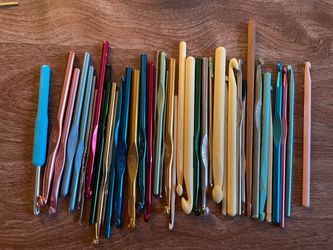 Mixed Lot 40 of Crochet Hooks