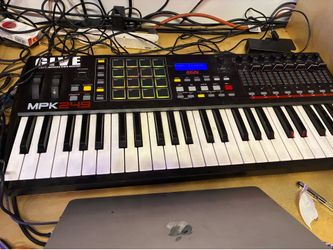 AKAI PROFESSIONAL MPK249  KEYBOARD