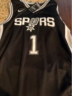 Wembanyama Spurs jersey
