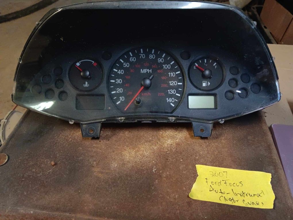 2007 Ford Focus Auto Instrument Cluster Panel