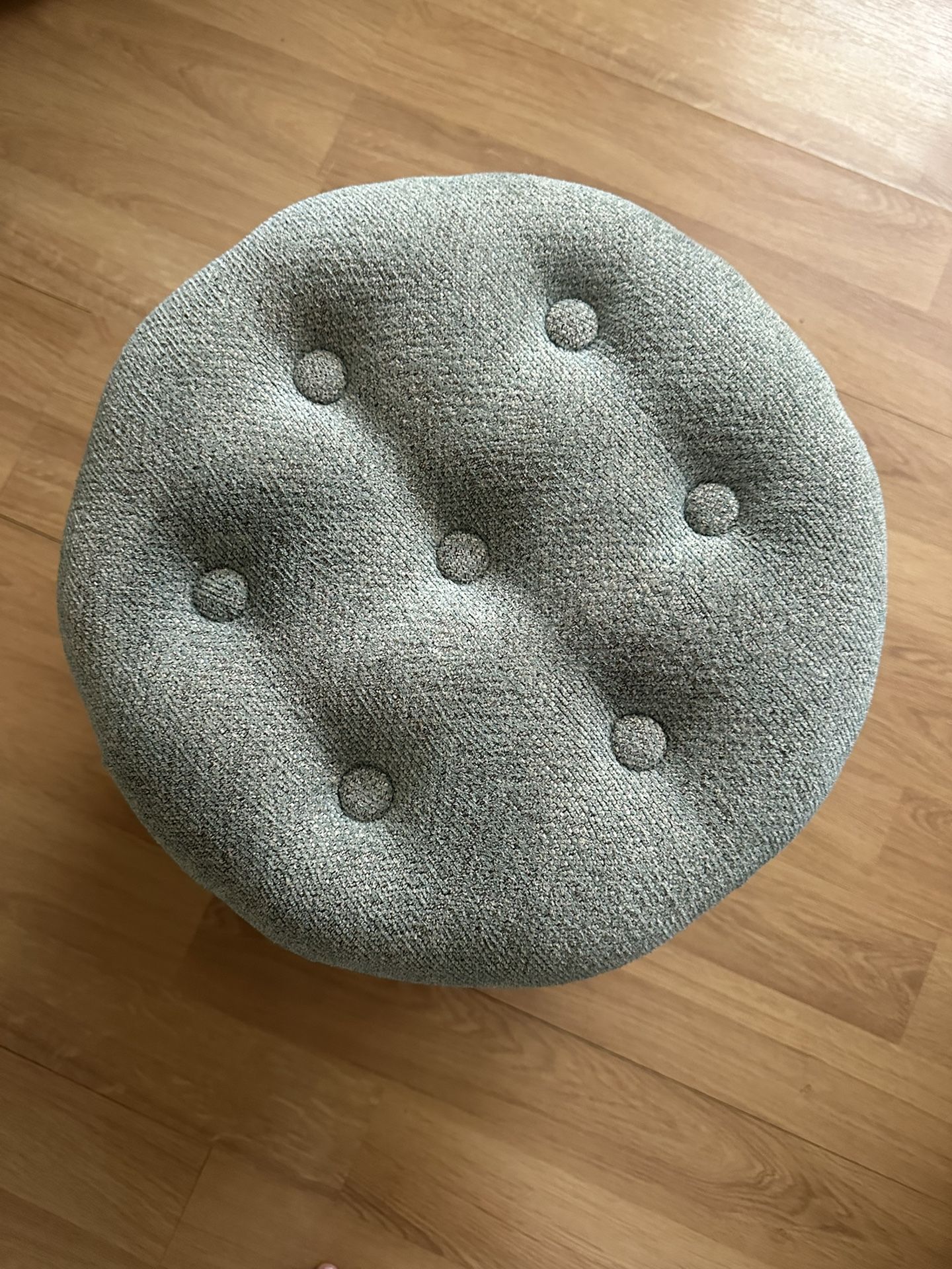 Round Storage Ottoman