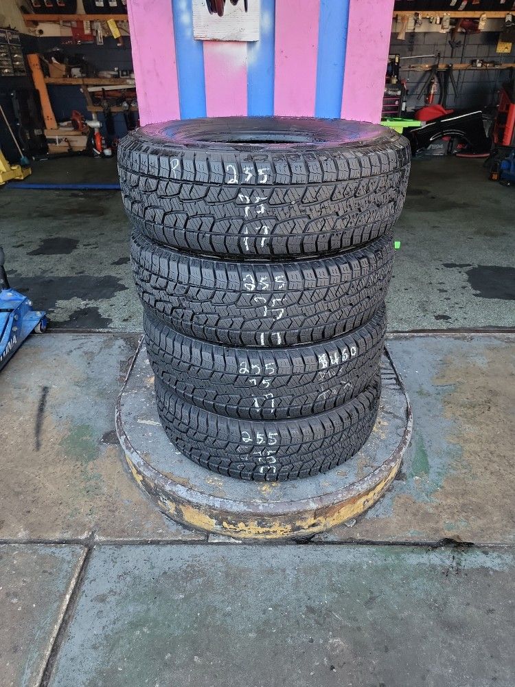 4 Like New 255/75/17 Westlake Sl369