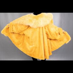 Authentic MINT Condition VERSACE SUNNY YELLOW REAL MINK & REAL FOX SWING COAT