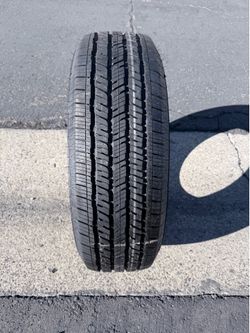 (1) 255/70R16 Bridgestone Dueler
