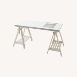 Drafting/drawing table