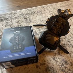 Eight track recorder - ZOOM H8