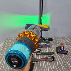 v15 detect cordless dyson stick vacuum