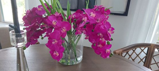 Large artificial orchid