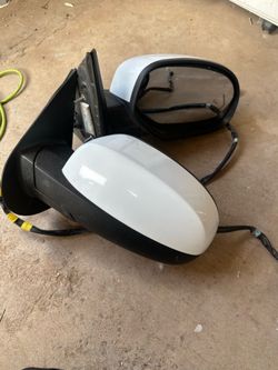 09 Yukon Denali door mirrors Sierra Silverado