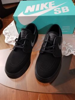 New in box Nike Stefen Janoski NB BG