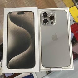 iPhone 15 Pro Max Titanium Natural 