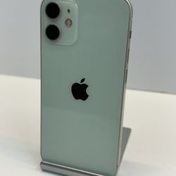 Apple iPhone 12 MINI 64gb. ( Fully Unlocked )