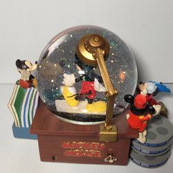 Mickey Mouse Snow Globe