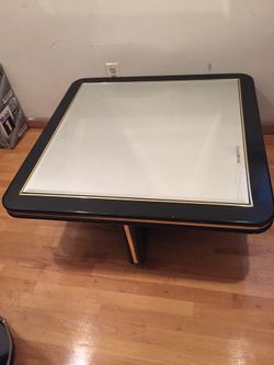 Mirrored coffee table 38x38x15.5