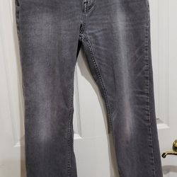 Goodfellow & Co Jeans size Mens 34W x 32L Straight Recto Fit (midrise strait fit)