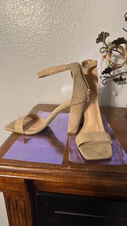 Cute rose gold heels