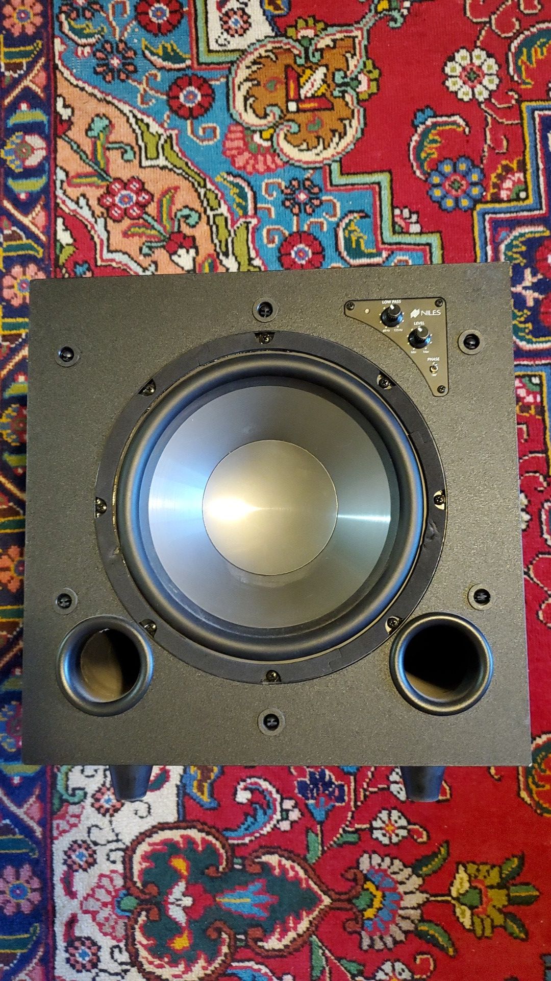 Niles sw10 powered subwoofer