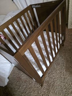 Baby crib