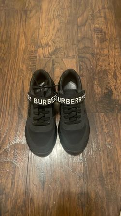 Burberry men sneakers