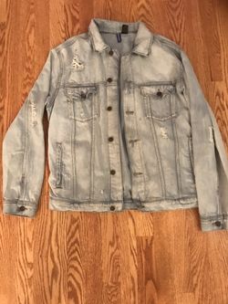 Light wash jean jacket