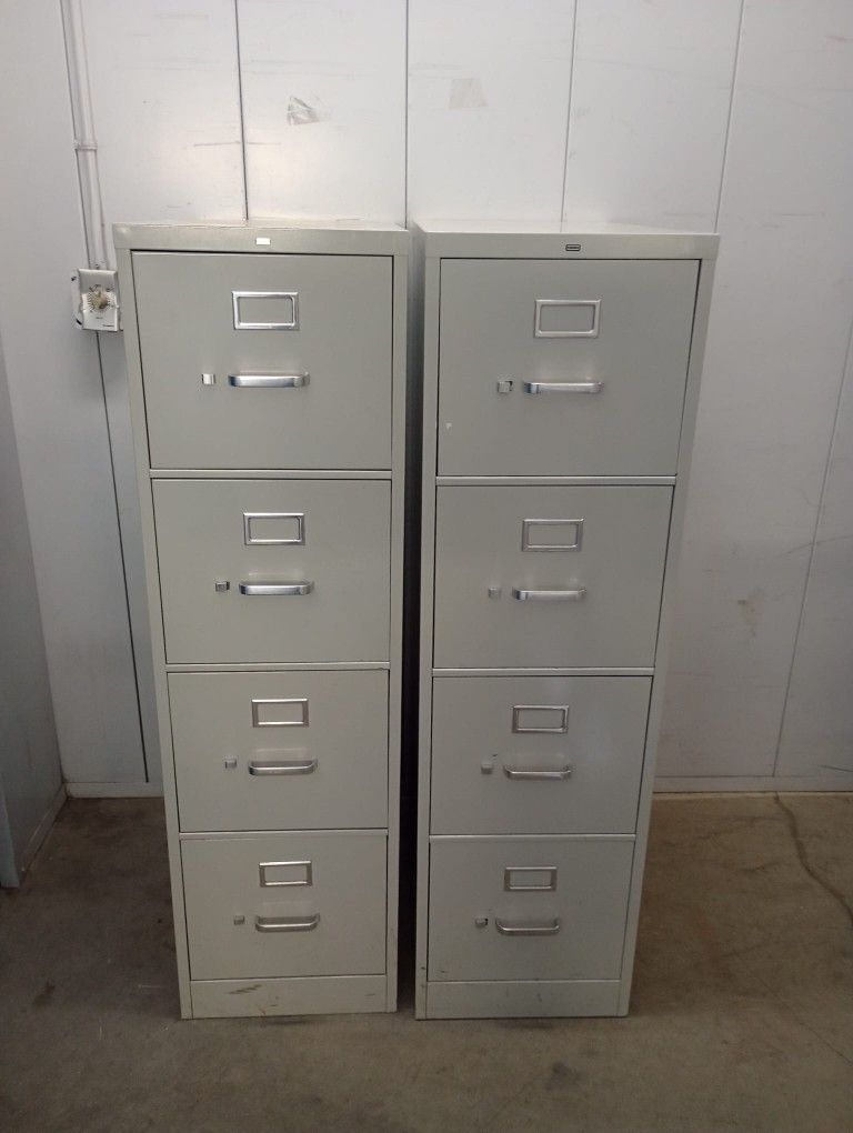 Metal File Cabinet With Or Without Key