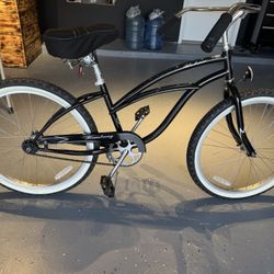 Se Usó Un Par De Veses En Buenas Condiciones Casi Nueva 