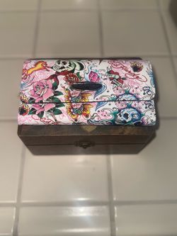 Wallet