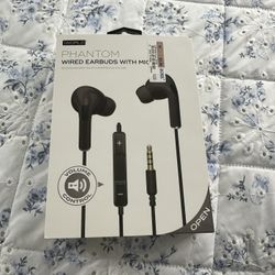 Earphones
