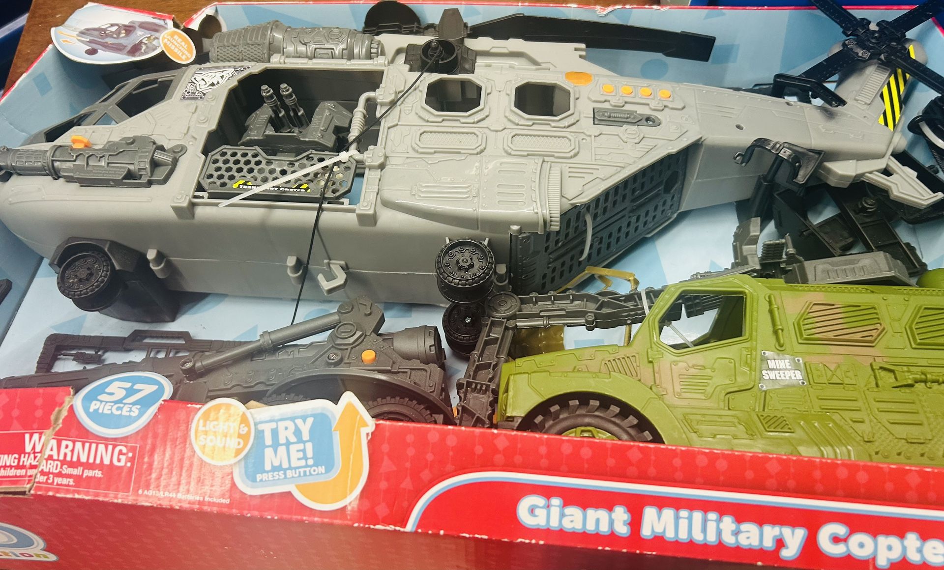 Brand New Giant Military Copter Play Set