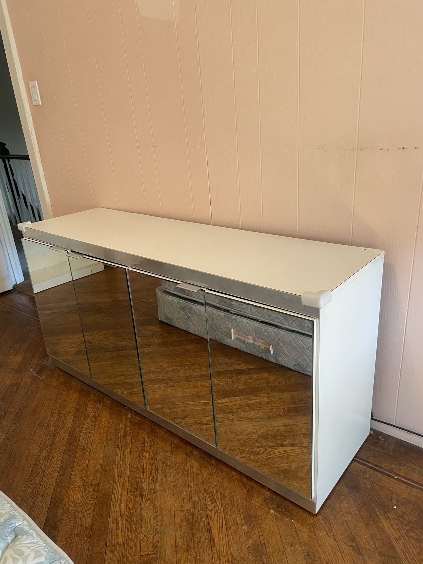 Mirror & White Cabinet/dresser