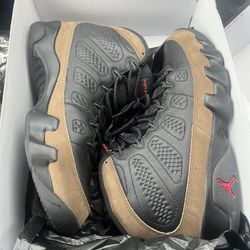 Retro 9 Olive 