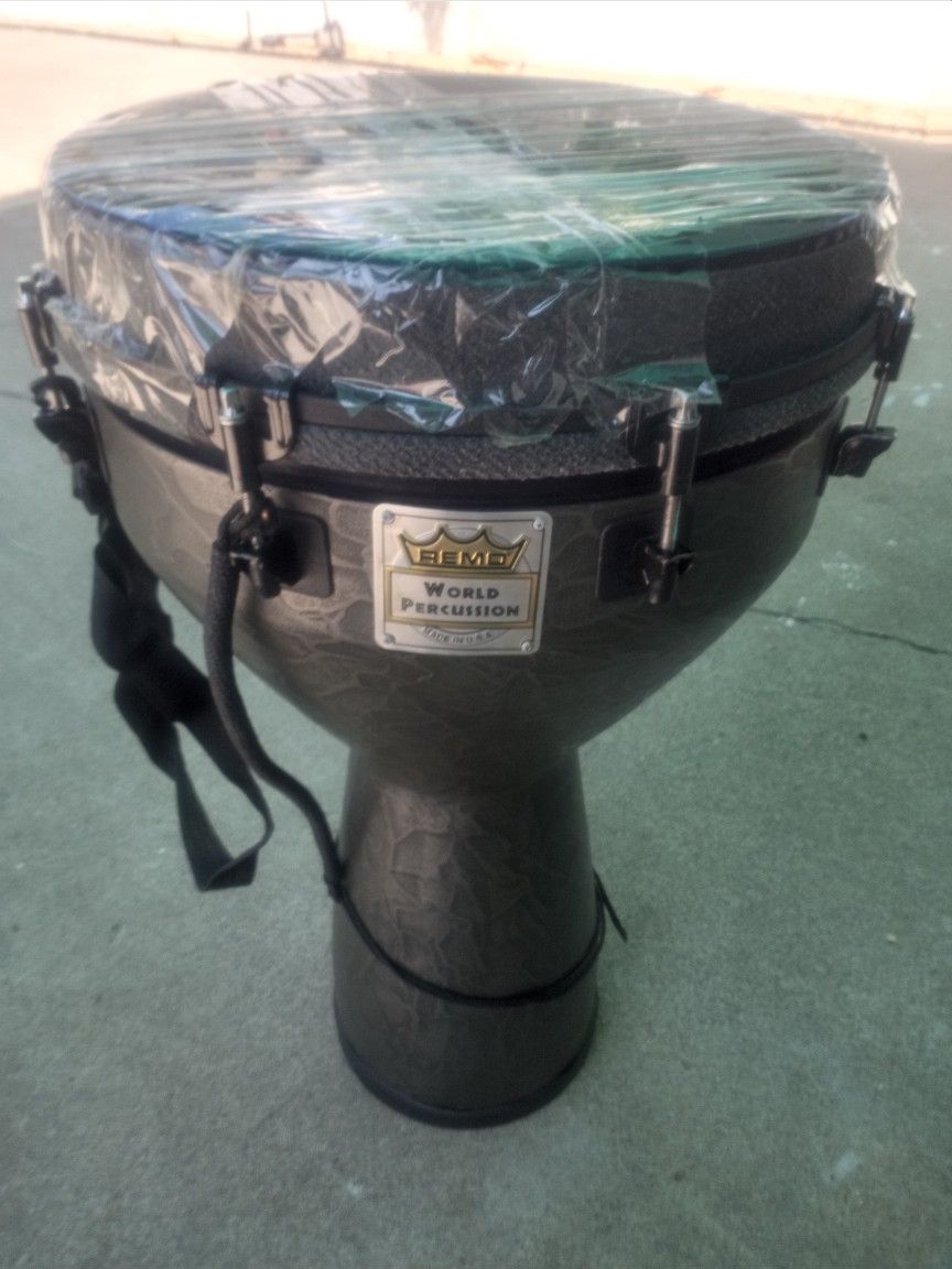 Remo Mondo Djembe World Percussion 16" Needs New Drum Head