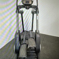 North track Freestride Fs7i Elliptical Trainer