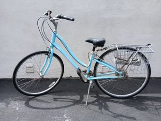 Giant Sedona Women’s 21 Speed Bike