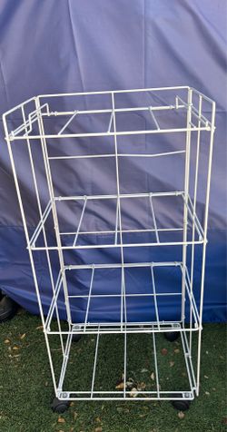 Wire 4 shelf, rolling locking wheels, organizing, Classroom, Office, closet