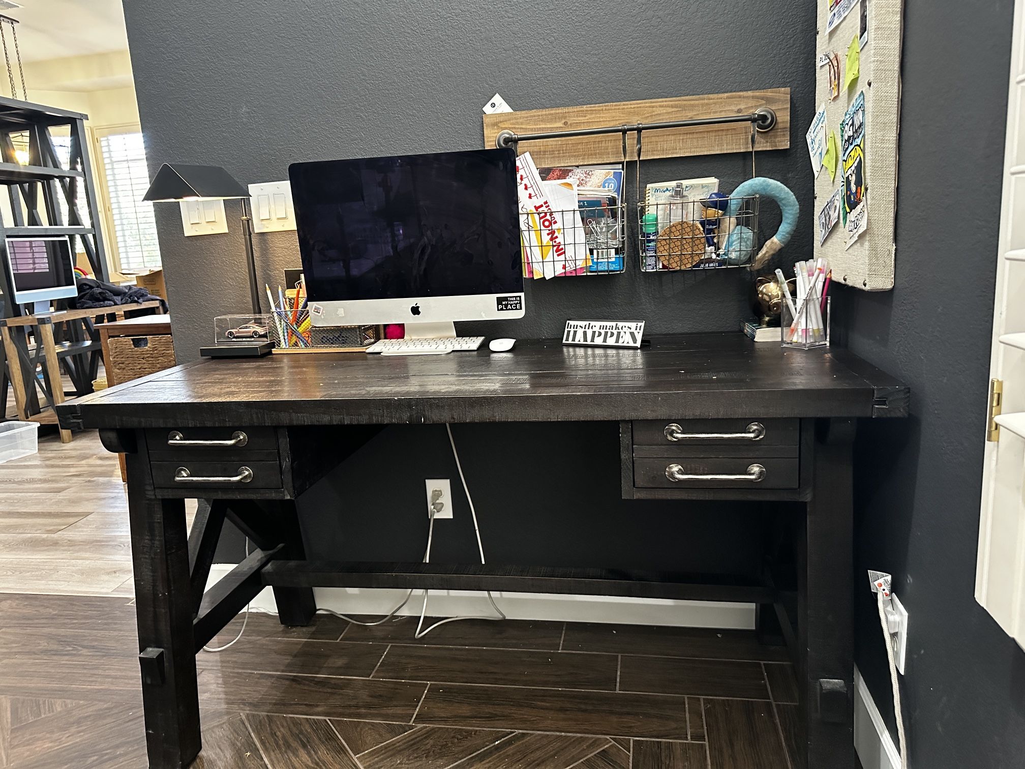 Black Wooden Desk for Sale in Las Vegas, NV OfferUp