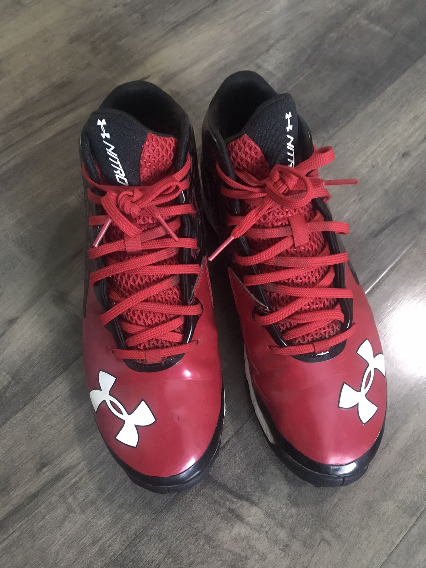 Under Armor Football turf cleats Mens size 11 for Sale in Phoenix, AZ