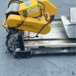 Model 60010 2hp 2024 professional tile saw