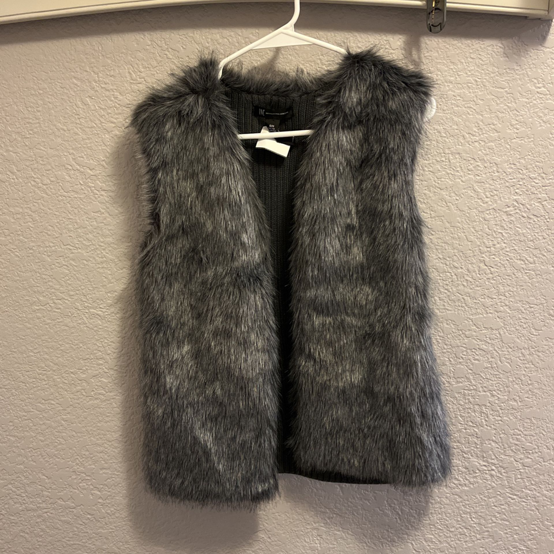Inc. faux Fur Vest *Motivated Seller - Make an Offer*