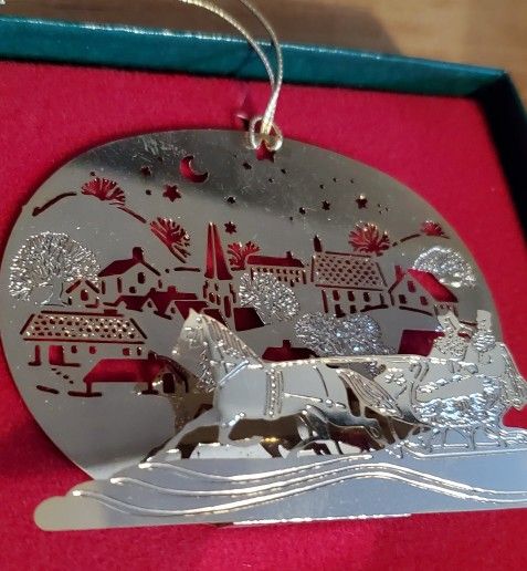 Vintage Hallmark "Sleigh Ride" Christmas ornament
