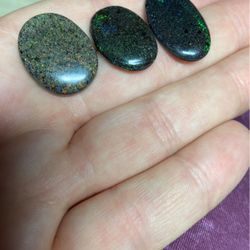 Australian Opal cabochon