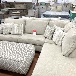 New Sectional 🔥🔥 HOT BUY