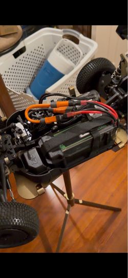 TLR Typhon Arrma