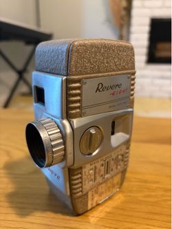 Vintage Revere Eight Model Fifty Five 8mm Movie Camera – Untested
