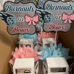 Gender Reveal Centerpieces 