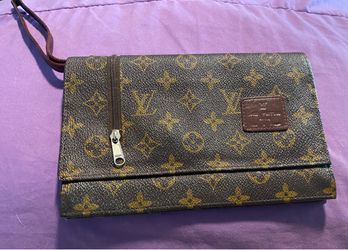 Louis Vuitton Monogram Wallet and Clutch Set