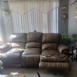 Leather sofa with dual incliners