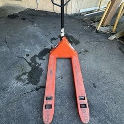 Pallet Jack 
