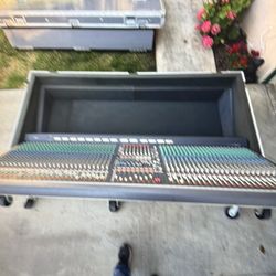 Yamaha PM3500-48C 52 Channel Analog Mixing Console in Jan-Al Case