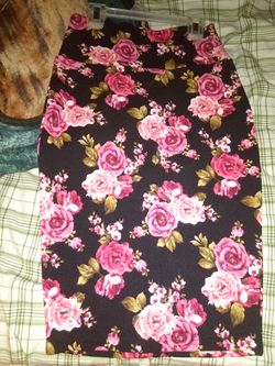 Pencil skirt size small